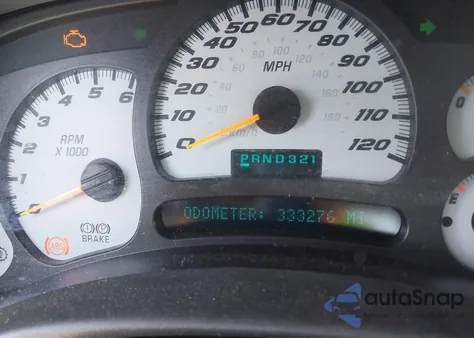 2004 Chevrolet Silverado 1500 Ss z USA, uszkodzony, nr VIN 2GCEK19N641188182